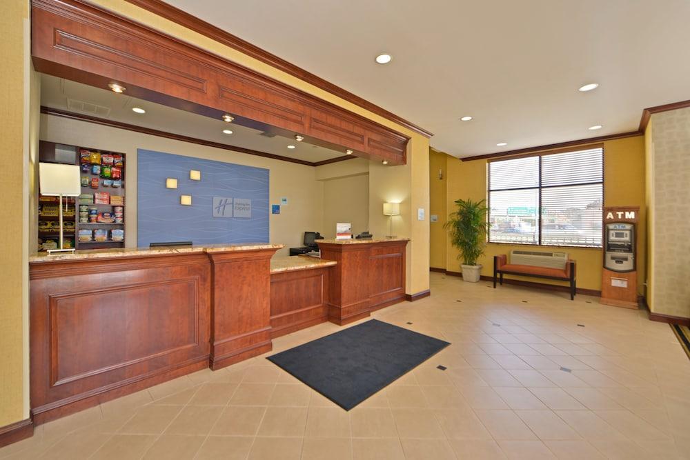 Holiday Inn Express Laguardia Airport, An Ihg Hotel New York Extérieur photo
