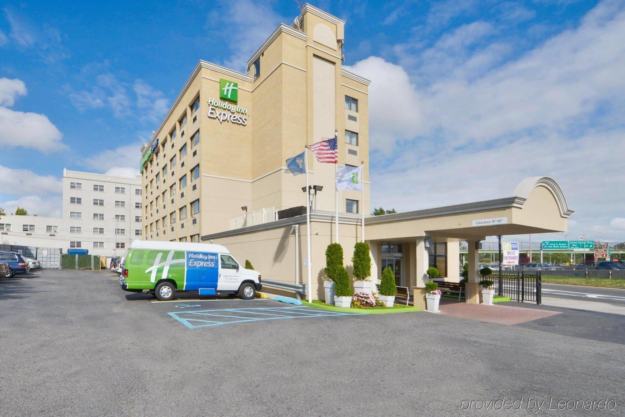 Holiday Inn Express Laguardia Airport, An Ihg Hotel New York Extérieur photo