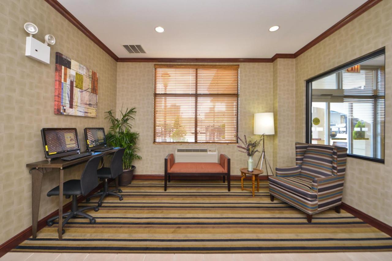 Holiday Inn Express Laguardia Airport, An Ihg Hotel New York Extérieur photo