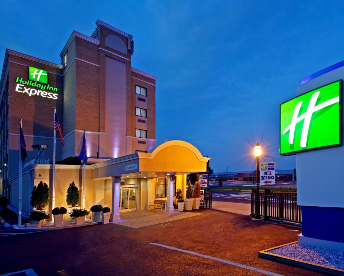 Holiday Inn Express Laguardia Airport, An Ihg Hotel New York Extérieur photo